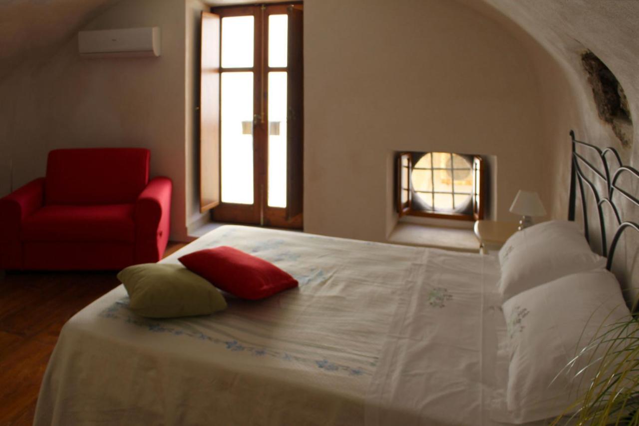 Casa Vacanza U Curtigghiu Lipari  Zewnętrze zdjęcie