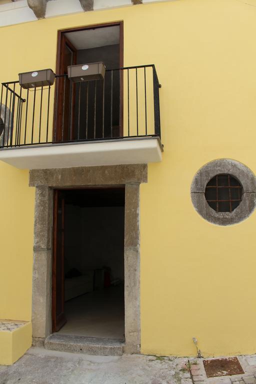 Casa Vacanza U Curtigghiu Lipari  Zewnętrze zdjęcie